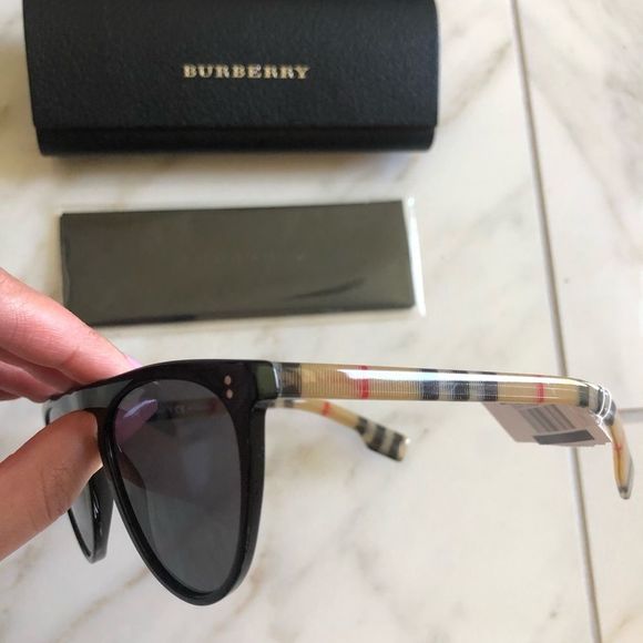 🔥NEW POLARIZED BURBERRY FLAT TOP SUNGLASSES - Picture 9 of 14